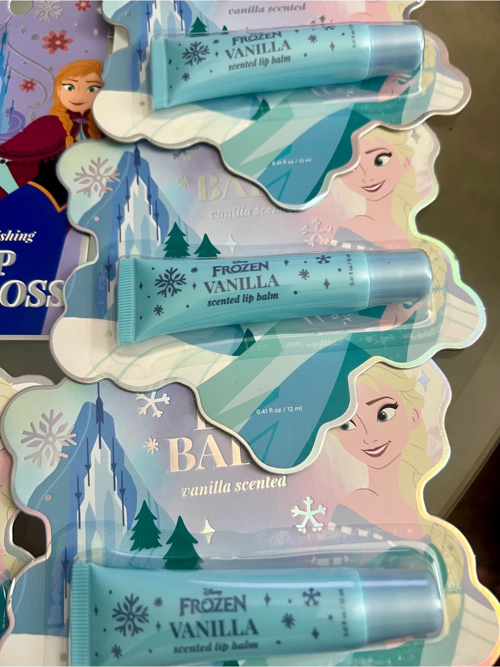 4 Disney Frozen Vanilla Scented Lip Balm – Light Blue Tubes